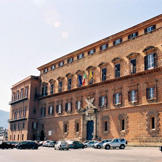 Incarico a docente coinvolto in scandalo Concorsopoli M5S all’Ars: “Assurdo: lo si revochi subito”