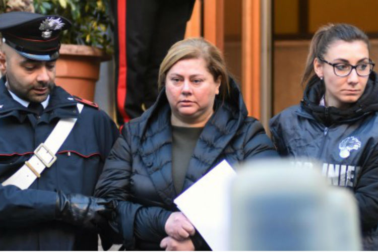 Anziani, picciotti e donne di mafia: retata dei Carabinieri con 25 arresti