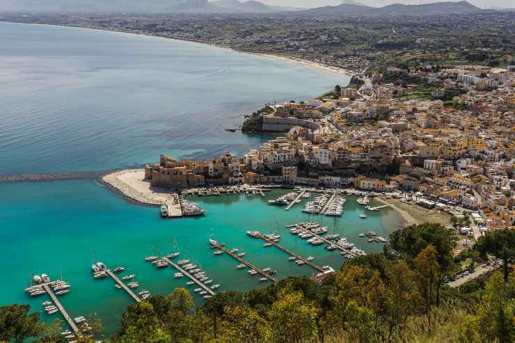 Castellammare del Golfo - foto pexels - lagazzettaennese.it