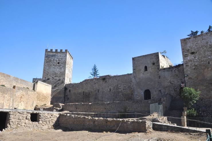 Castello di Lombardia, Enna - foto flickr - lagazzettaennese.it