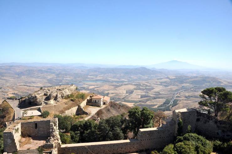 Castello di Lombardia ad Enna - foto flickr - lagazzettaennese.it