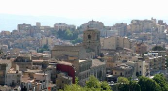Nel cuore di Enna c’è spazio per il BORGO DEGLI AMORI | Qui è San Valentino tutti i giorni, l’astio è morto nel Medioevo