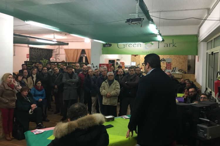 Fabio Venezia incontra i cittadini di Gagliano Castelferrato