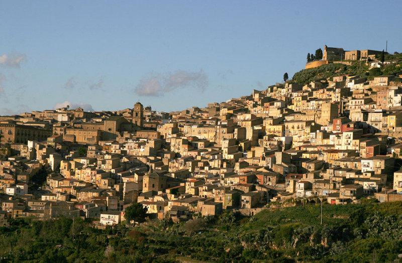 Leonforte: Covid 19 Consiglieri Barbera e Vanadia “Leonforte ha pagato un prezzo molto”