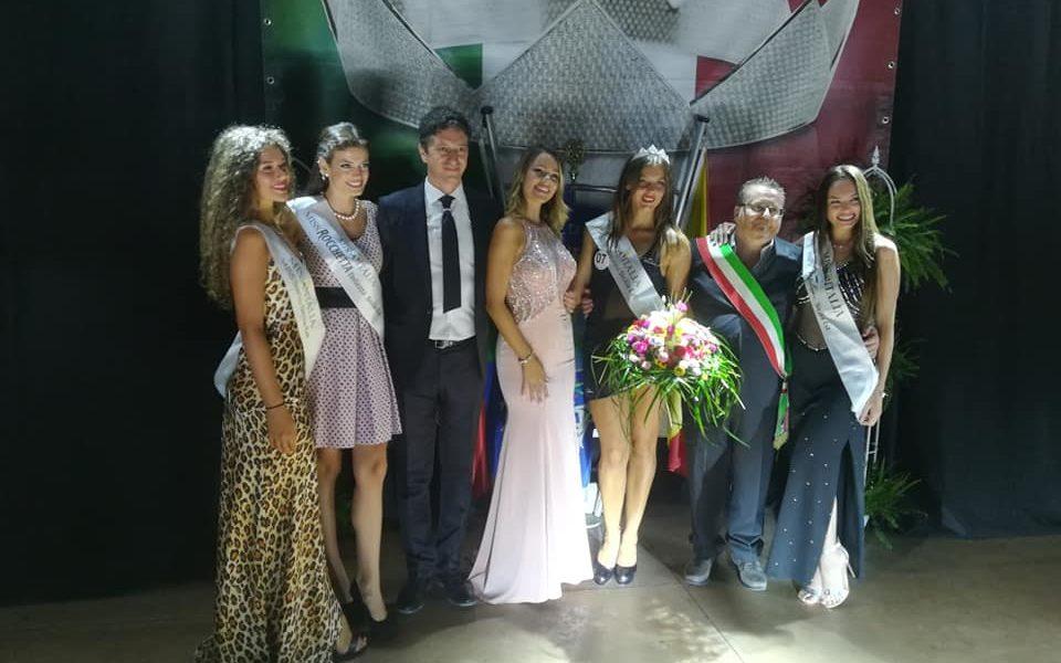 Eventi: Marika Sette è la Miss Eleganza Sicilia Est nella finale regionale di Nissoria