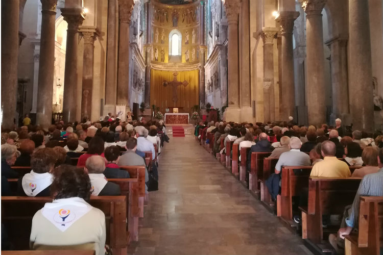 La Rete Mondiale di Preghiera del Papa pellegrina a Cefalù