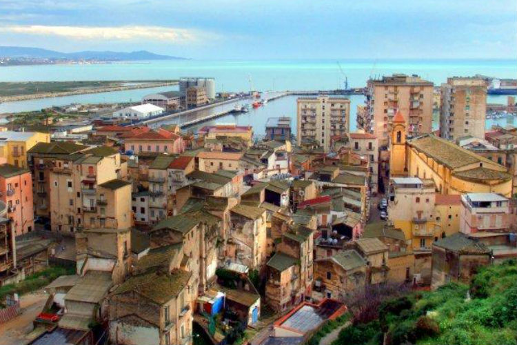 In Sicilia c’è un Comune dove Sindaco, Assessori e Consiglieri lavorano “gratis”