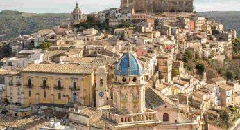 A Ragusa esiste un posto così speciale che tutti chiamano il BORGO DEL SOLE | Anche di notte la Luna non c’è mai, è incredibile