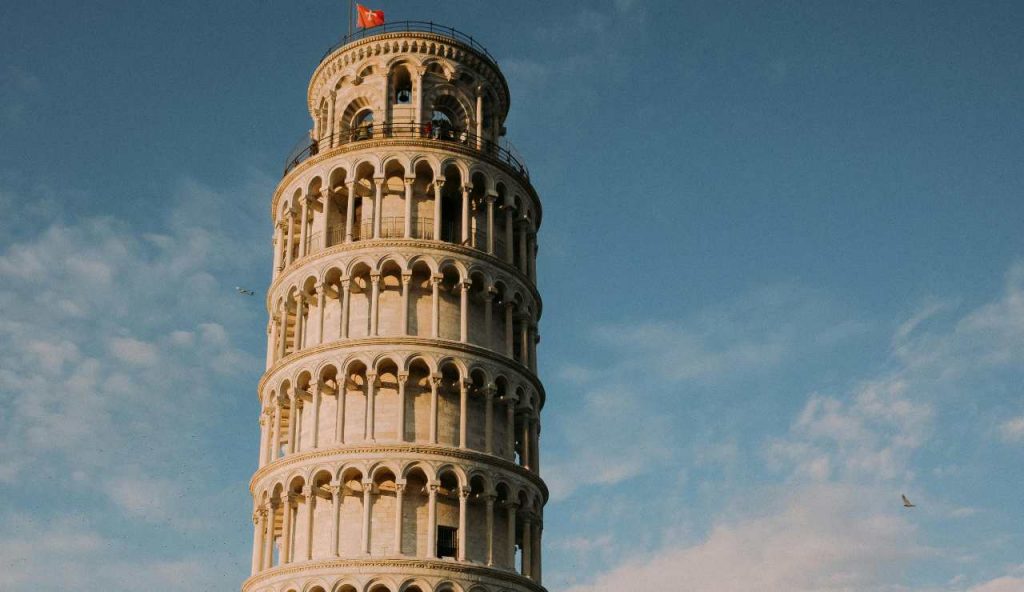 Torre di Pisa - foto pexels - lagazzettaennese.it