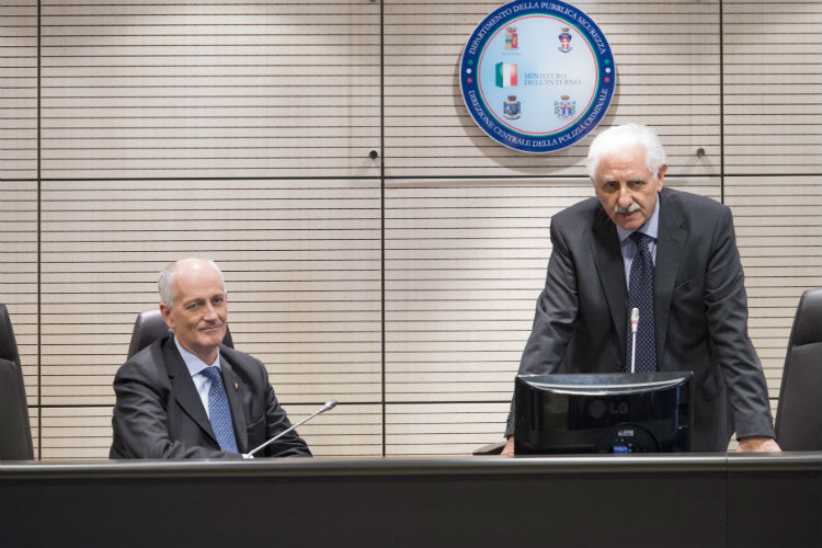 Antonino CUFALO –  il poliziotto gentiluomo che ha lavorato anche a Enna va in pensione