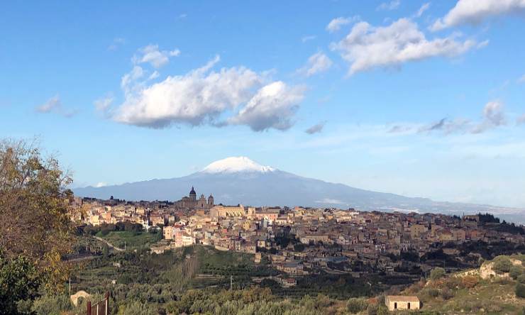Veduta della splendida Militello - foto wikimedia commons - lagazzettaennese.it