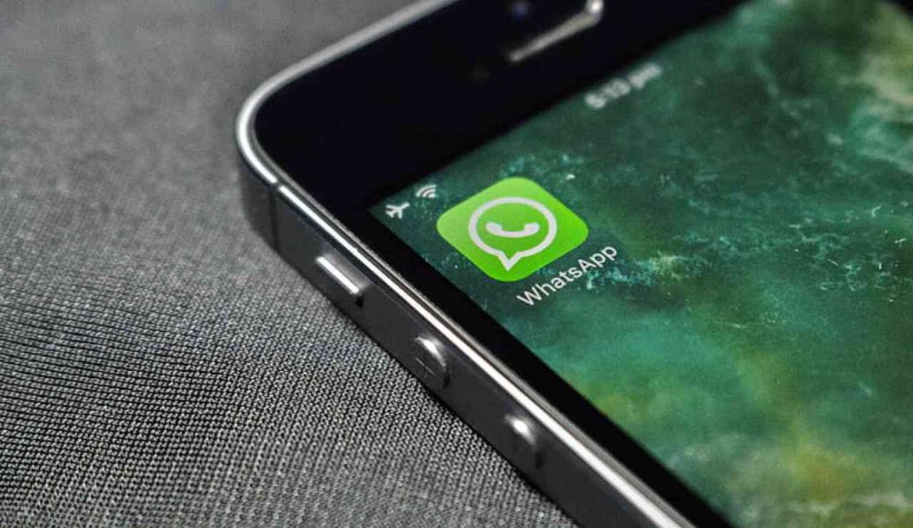 WhatsApp - foto web - lagazzettaennese.it
