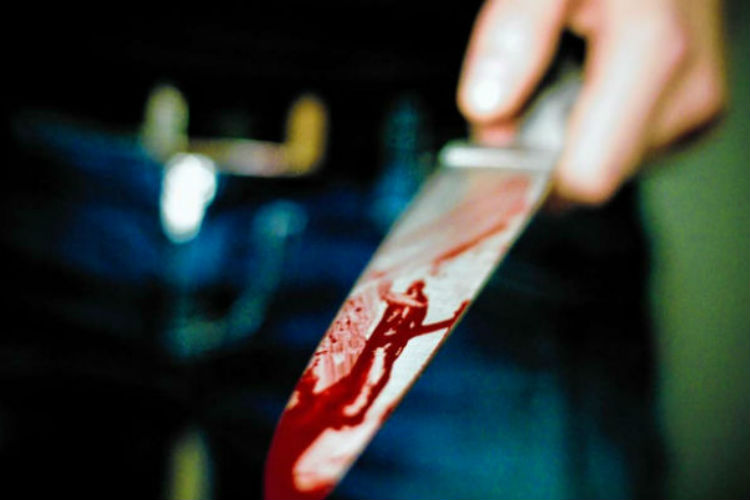 Lite sfocia nel sangue, uomo ucciso a coltellate