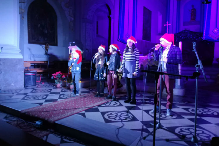 Associazione di quartiere “A chiazza”, successo del concerto per bambini “il mistero dei misteri”