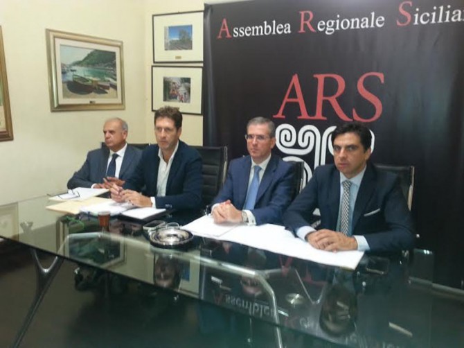 Sicilia: FI On. Falcone “Giunta Crocetta incoerente e con brama di potere”