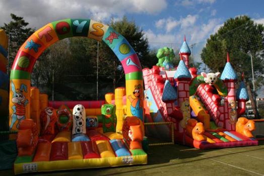 Troina: Sindaco Venezia ” Per i più piccoli giochi gonfiabili in Piazza Matteotti tutte le sere”