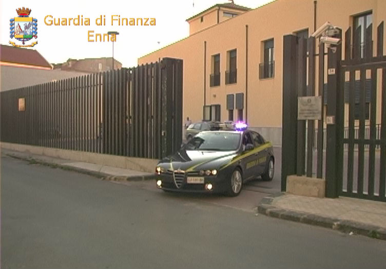 Enna: la Guardia di Finanza accerta una frode fiscale per 2 mln di euro