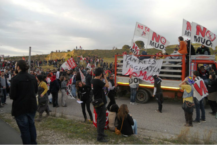 MUOS: Il procedimento penale per l’abusivismo dell’impianto è in corso e non concluso