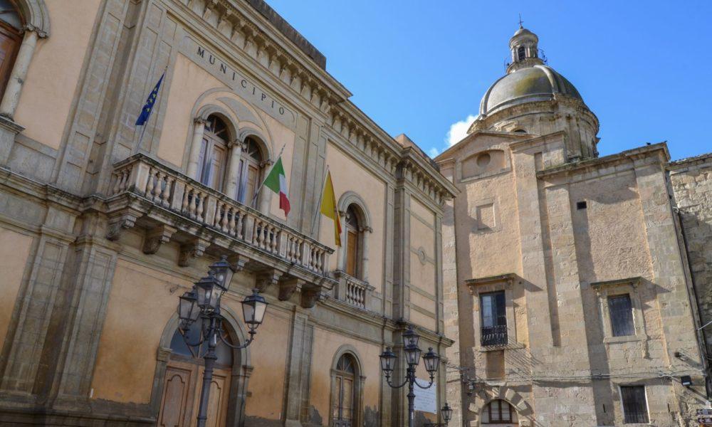 Agira: impegnati 55 mila euro per le indennità degli amministratori per il secondo semestre 2019