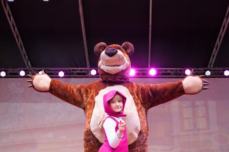 Sicilia Outlet Village in 10mila allo spettacolo “Masha e Orso Live Show”