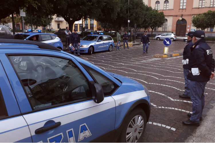 Condannata per spaccio di stupefacenti al Nord, viene arrestata a Enna dalla Polizia