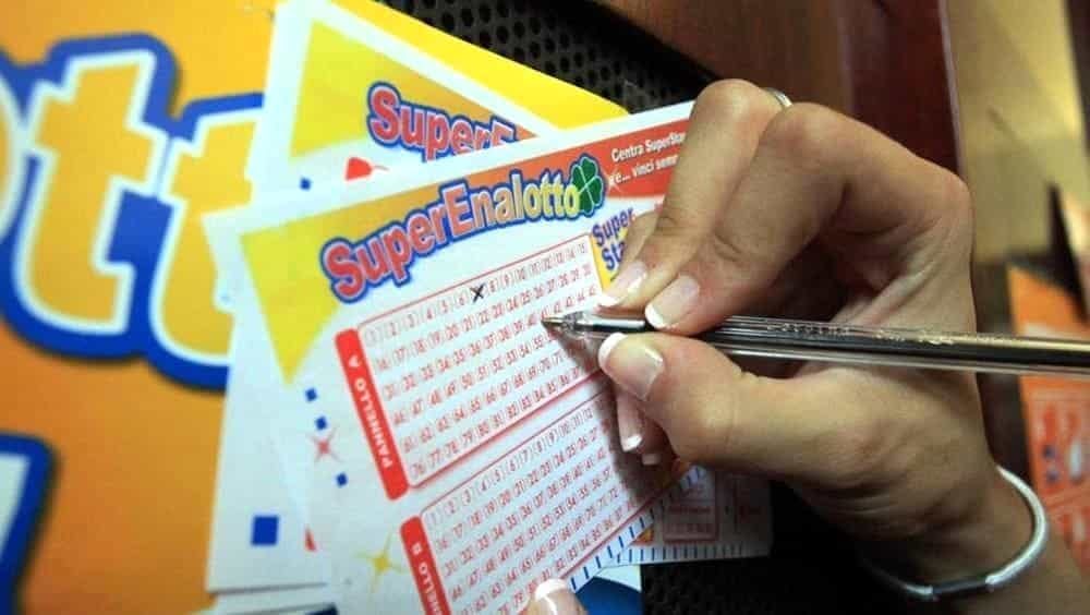 Superenalotto, maxi vincita nel trapanese