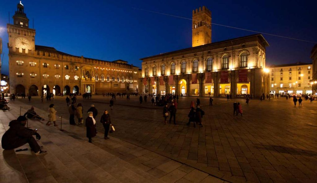 Bologna - foto flickr - lagazzettaennese.it