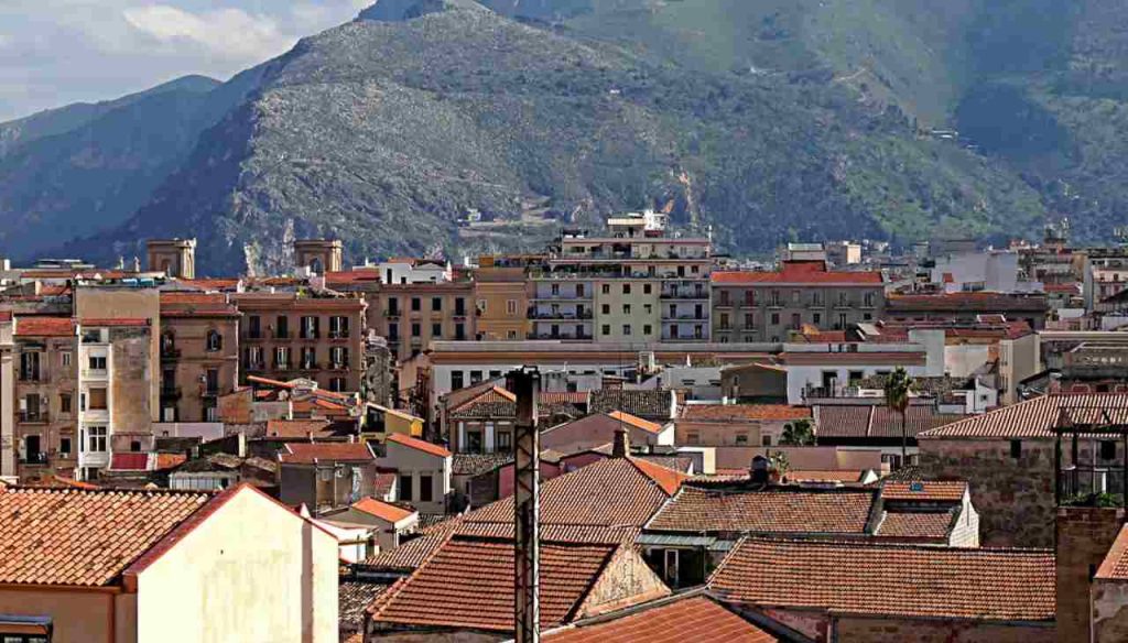 Case a Palermo - foto flickr - lagazzettaennese.it