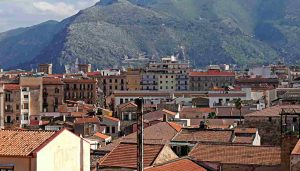 Case a Palermo - foto flickr - lagazzettaennese.it