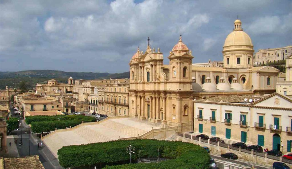 Città grande - foto wikimedia commons - lagazzettaennese.it