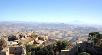 Solo chi è stato a Enna sa dell’esistenza della CITTÀ DEI SANTI | Qui zero parolacce, si dà del VOI pure ai cani