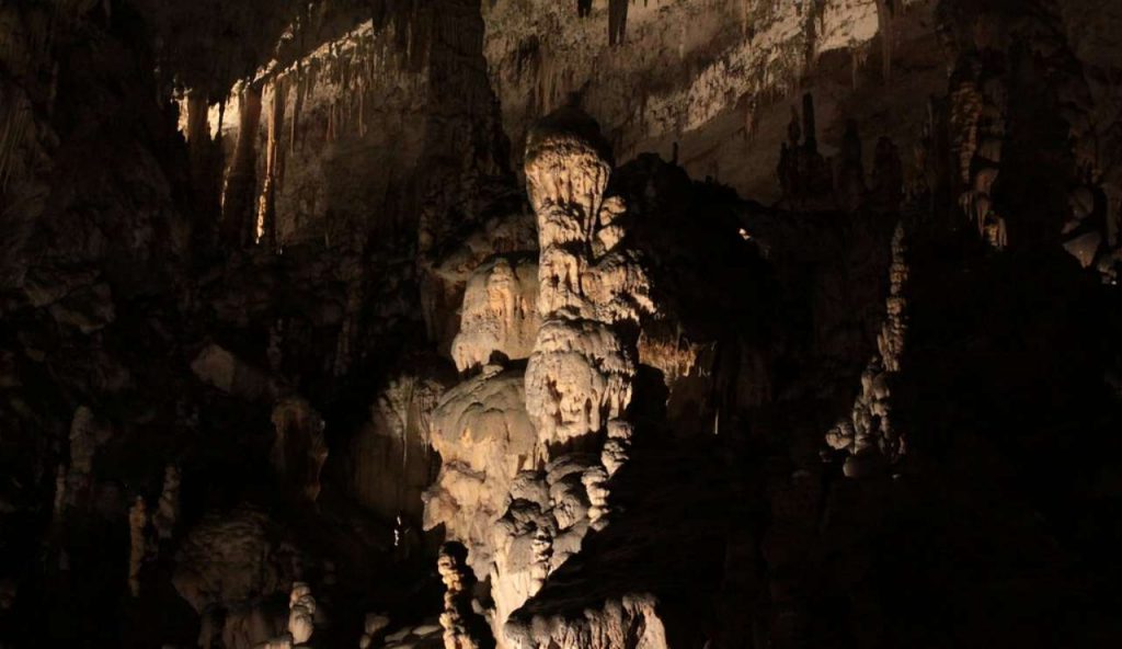 Grotte Postumia - foto flickr - lagazzettaennese.it