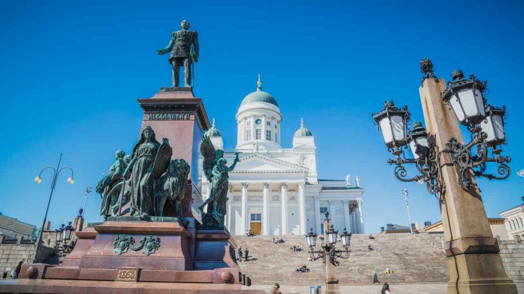 Helsinki - foto wikimedia commons - lagazzettaennese.it