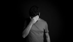 Imbarazzo - foto pexels - lagazzettaennese.it