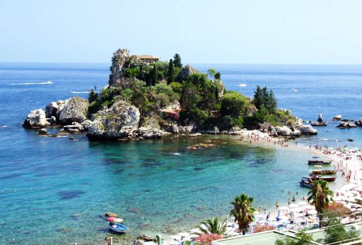 Isola Bella Taormina - foto flickr - lagazzettaennese.it