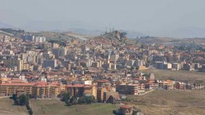 Panorama - foto wikimedia commons - lagazzettaennese.it