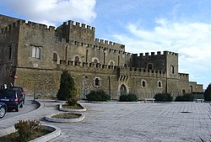 Partanna, Castello dei Graffeo - foto wikipedia - lagazzettaennese.it