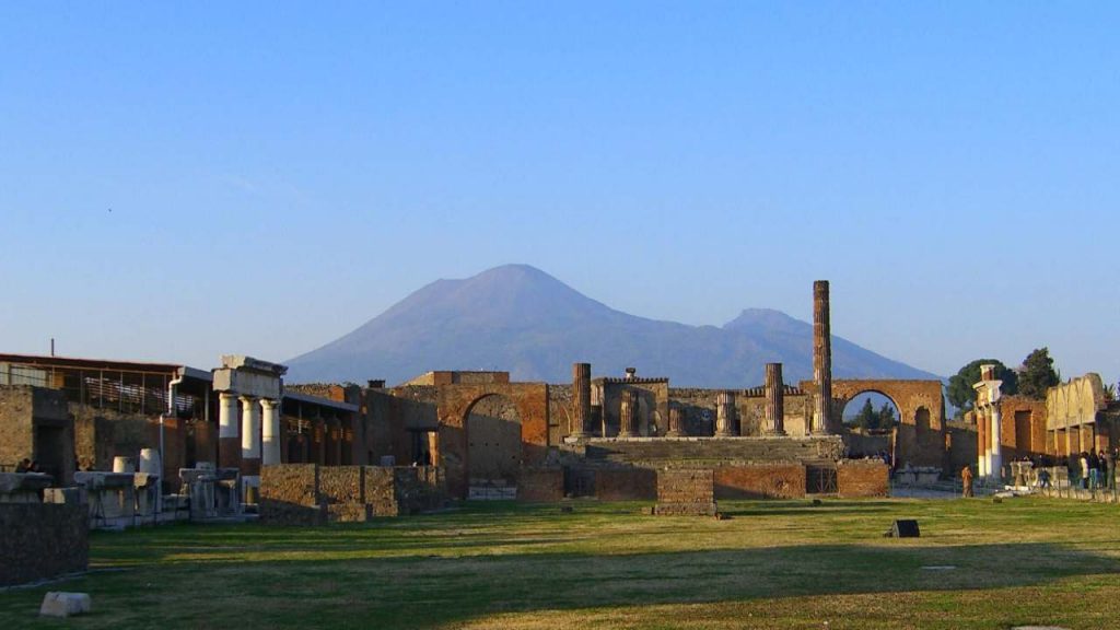 Pompei - foto pixnio - lagazzettaennese.it