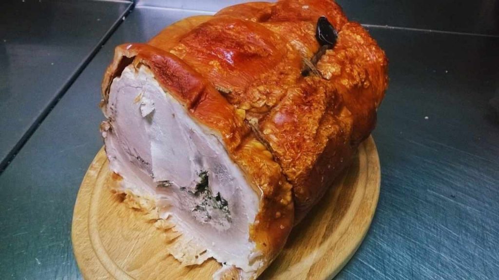 Porchetta - foto web - lagazzettaennese.it