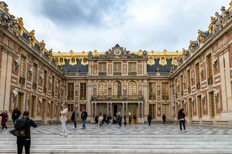 Reggia di Versailles - foto pexels - lagazzettaennese.it