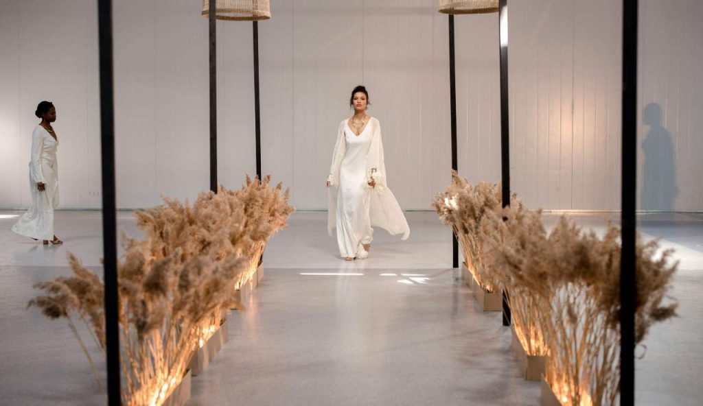 Sfilata di moda - foto pexels - lagazzettaennese.it