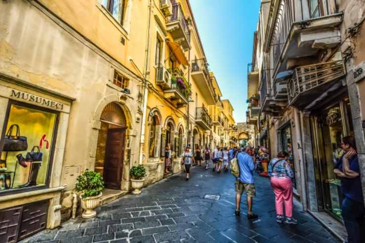 Sicilia - foto web - lagazzettaennese.it