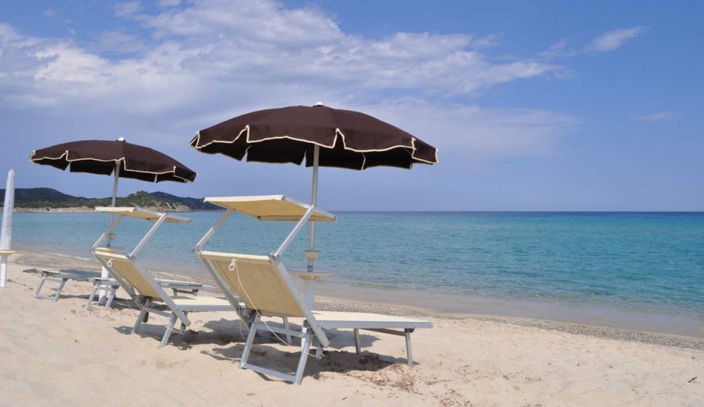 Spiaggia - foto flickr - lagazzettaennese.it