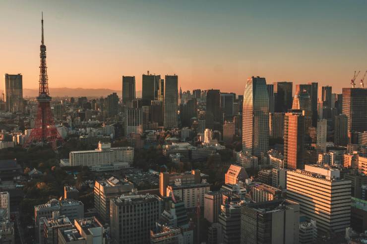 Tokyo al tramonto - foto pexels - lagazzettaennese.it