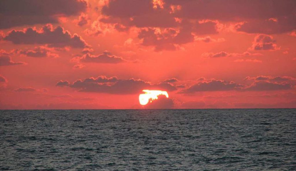 Tramonto - foto flickr - lagazzettaennese.it