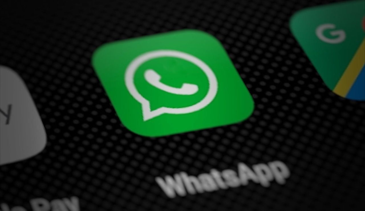 WhatsApp - foto flickr - lagazzettaennese.it