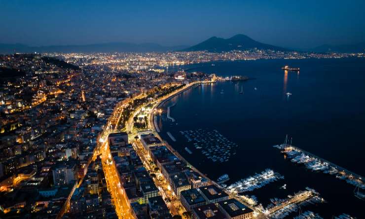 Napoli di sera