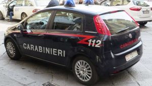 Auto dei Carabinieri - Lagazzettaennese.it-2